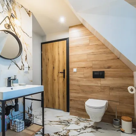 Na Skarpie Apartment *