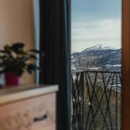 Na Skarpie Apartment *