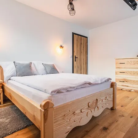 Na Skarpie Apartment *